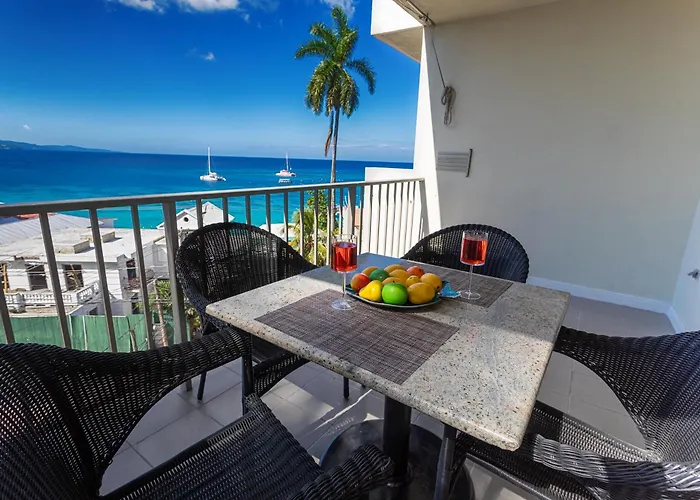 Montego Bay Club Apartments