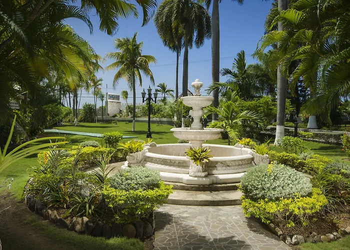 Seagarden Beach Resort